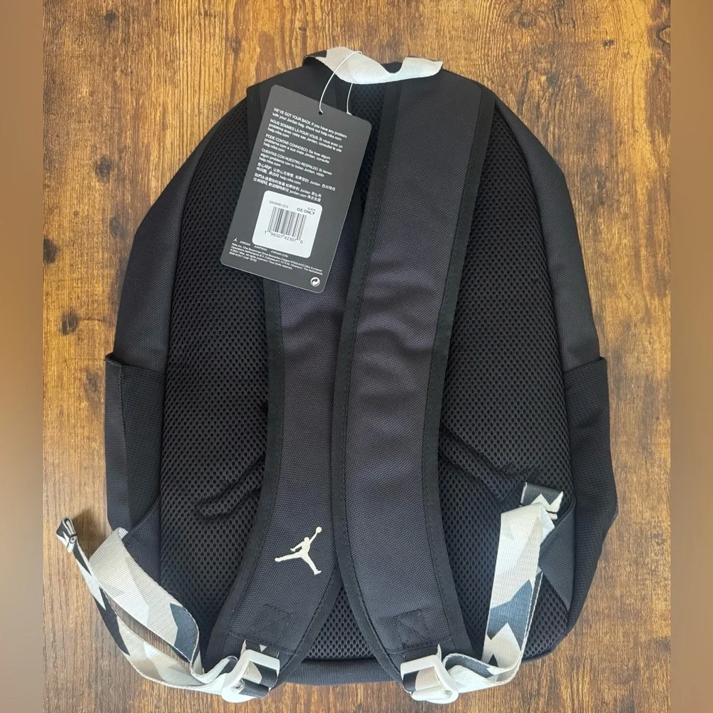 Jordan MVP Backpack in black/white jumping man One Size NWT